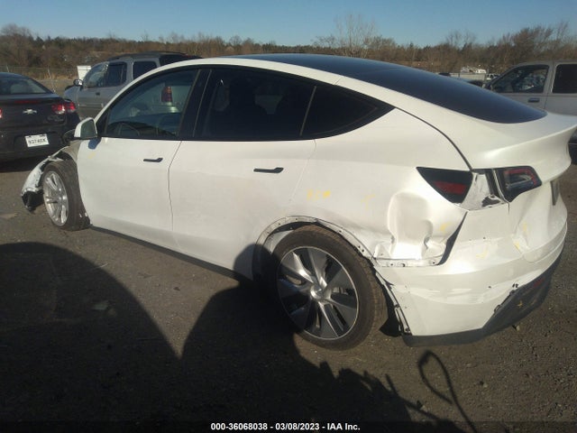 Tesla Model Y Long Range 2021 5YJYGAEE0MF146267 Image 4