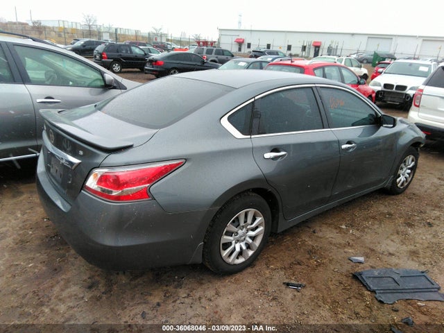 Nissan Altima 2.5 S 2015 1N4AL3AP6FN331868 Image 4