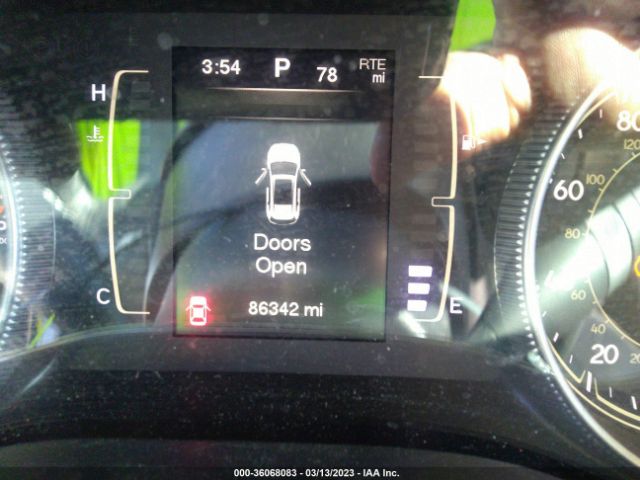 1C4PJLCB5GW217223 Jeep Cherokee Altitude