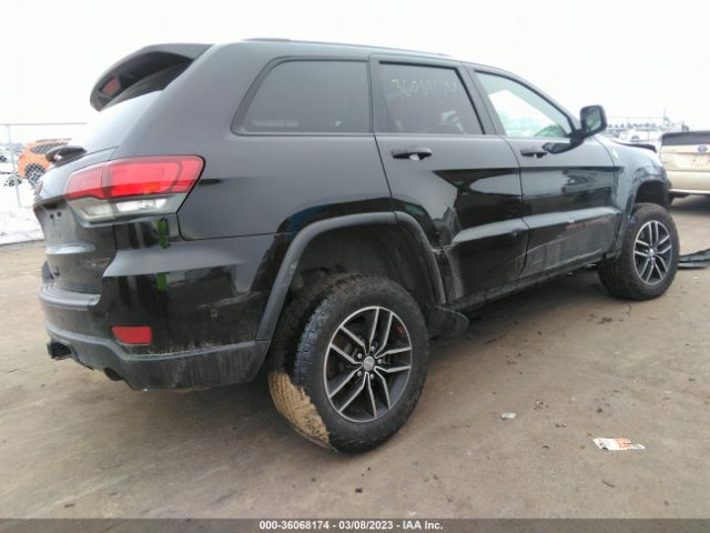 1C4RJFLT8JC425835 Jeep Grand Cherokee Trailhawk