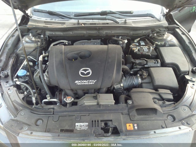 36068195 :رقم المزاد ، 3MZBN1U75JM179123 vin ، 2018 Mazda Mazda3 4-door Sport مزاد بيع