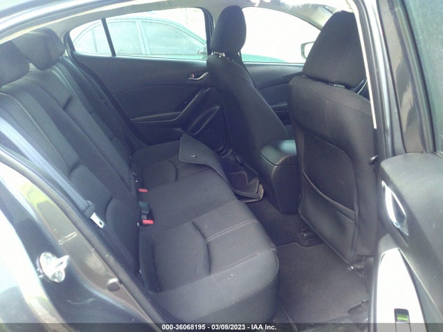 36068195 :رقم المزاد ، 3MZBN1U75JM179123 vin ، 2018 Mazda Mazda3 4-door Sport مزاد بيع