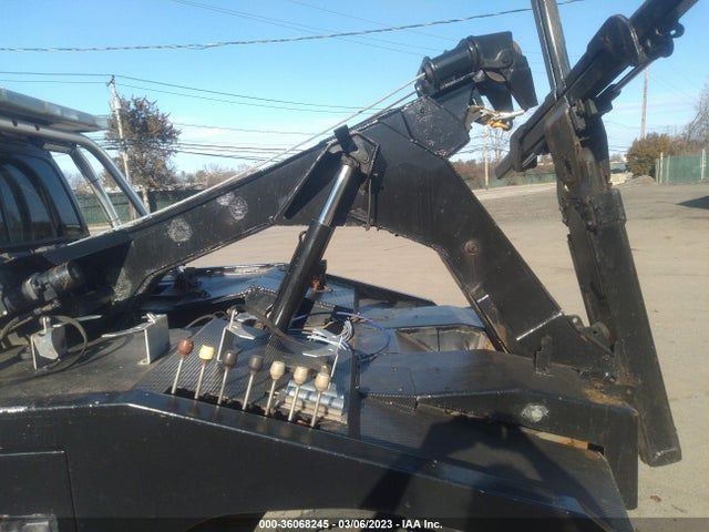 36068245 :رقم المزاد ، 1FDWX37P57EB47062 vin ، 2007 Ford Super Duty F-350 Drw Xl/xlt/lariat مزاد بيع