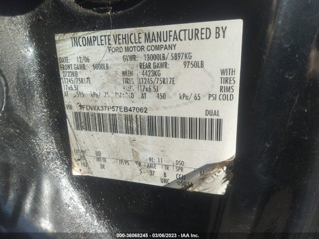 36068245 :رقم المزاد ، 1FDWX37P57EB47062 vin ، 2007 Ford Super Duty F-350 Drw Xl/xlt/lariat مزاد بيع