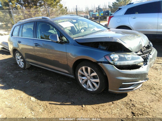 2018 Volkswagen Golf, VIN: 3VWL17AUXJM759612