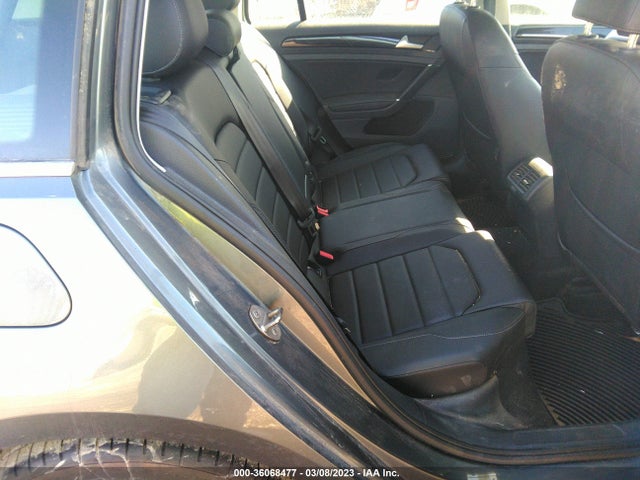 2018 Volkswagen Golf, VIN: 3VWL17AUXJM759612