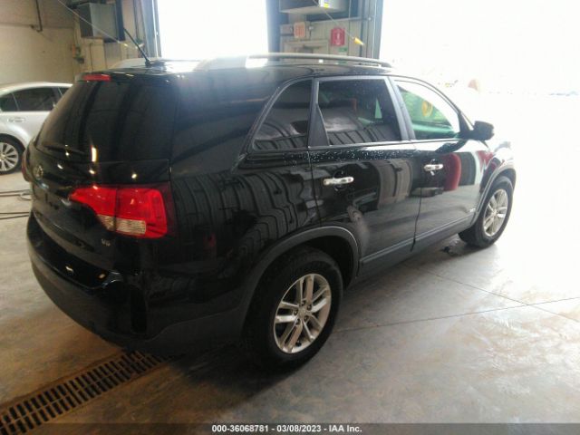 5XYKTDA77FG635397 KIA SORENTO LX