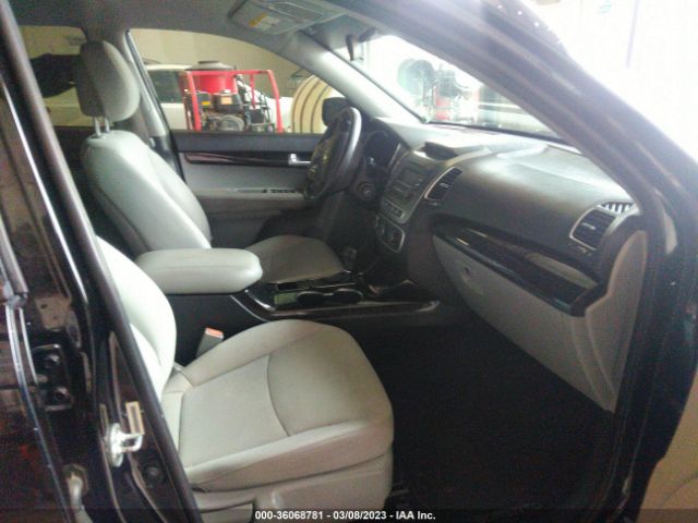 5XYKTDA77FG635397 KIA SORENTO LX