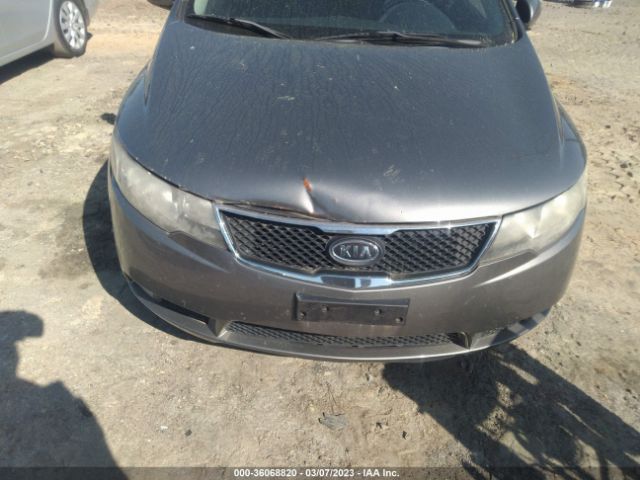 KNAFW4A34A5050782 KIA FORTE SX