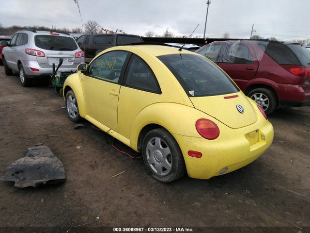 Volkswagen New Beetle Gls 2001 3VWCB21CX1M456546 Image 3