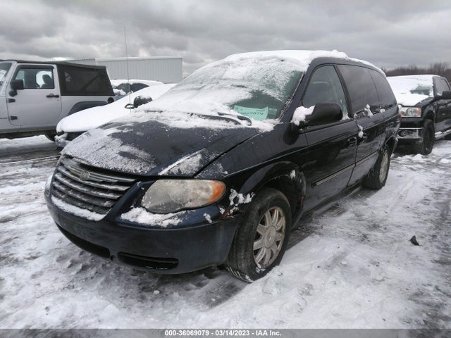 2C4GP54L55R506061 Chrysler Town & Country Touring