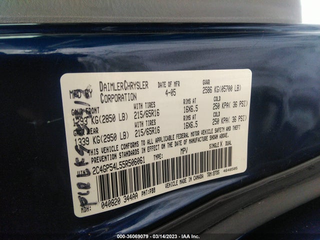 2C4GP54L55R506061 Chrysler Town & Country Touring