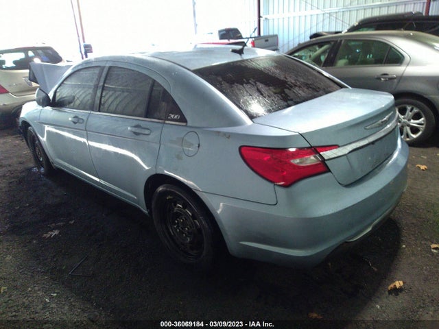 2013 CHRYSLER 200 LX VIN: 1C3CCBAB1DN641641