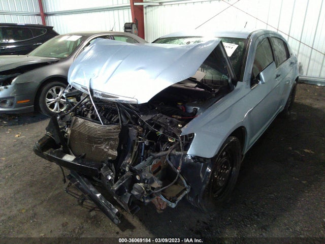 2013 CHRYSLER 200 LX VIN: 1C3CCBAB1DN641641