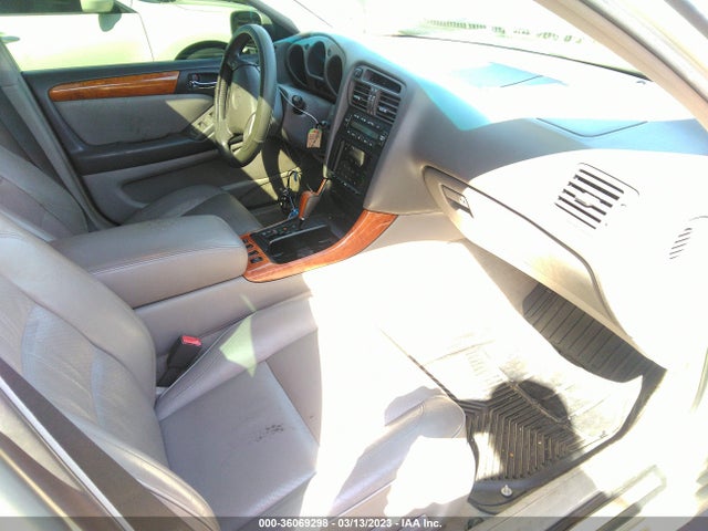 JT8BH68X8Y0023459 Lexus GS 400