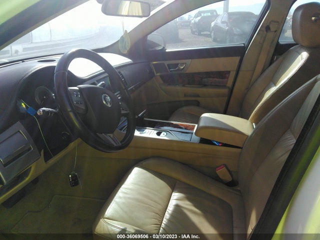 Jaguar XF 2011 SAJWA0FB2BLS14393 Image 6