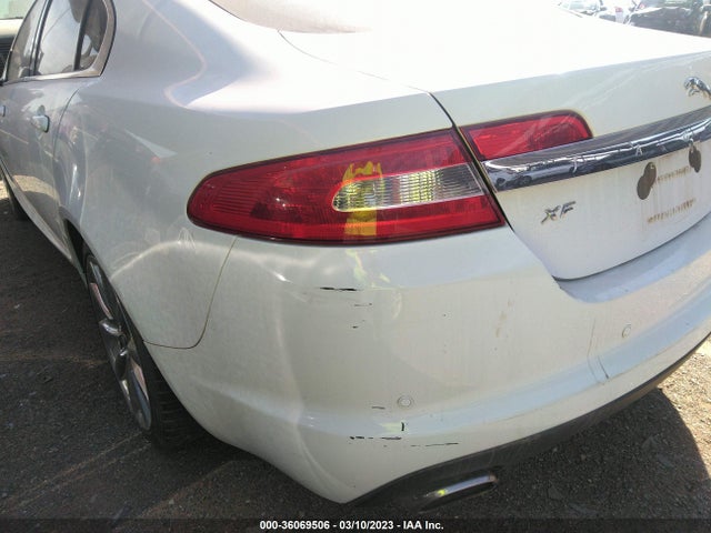 Jaguar XF 2011 SAJWA0FB2BLS14393 Image 7