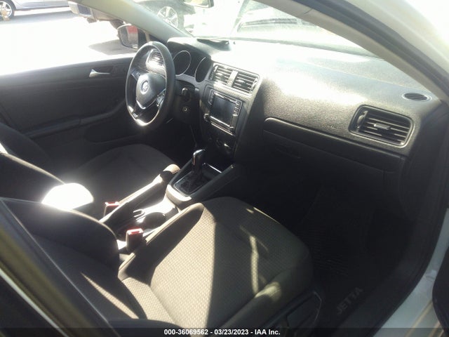 3VW267AJ7GM295304 Volkswagen Jetta Sedan 1.4t S W/technology