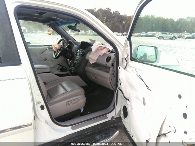 Honda Pilot Touring 2015 5FNYF3H94FB008246 Image 5