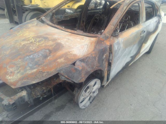 3KPF24AD6LE234278 KIA Forte Lxs