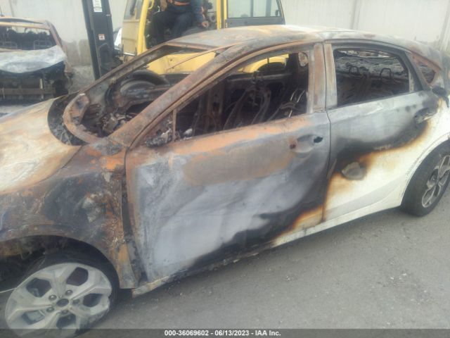 3KPF24AD6LE234278 KIA Forte Lxs