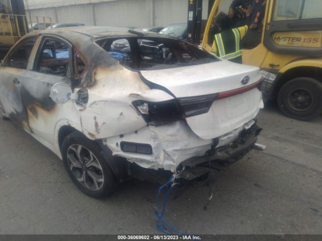 3KPF24AD6LE234278 KIA Forte Lxs
