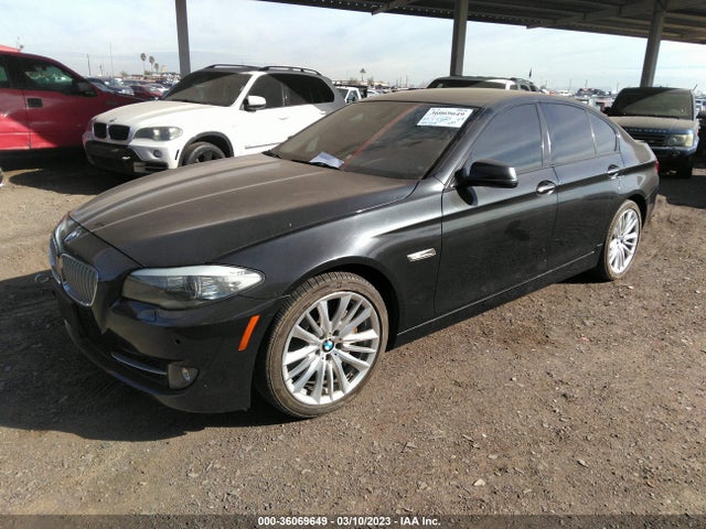 BMW 5 Series 550i 2011 WBAFR9C59BC618198 Image 2