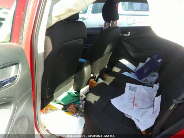 KNAFK4A69G5533957 KIA FORTE LX