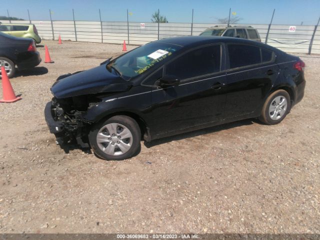 3KPFL4A70HE097675 KIA FORTE LX
