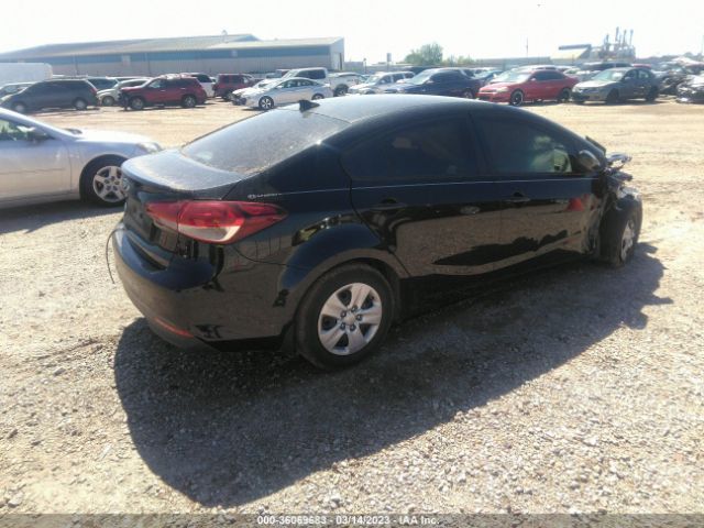 3KPFL4A70HE097675 KIA FORTE LX