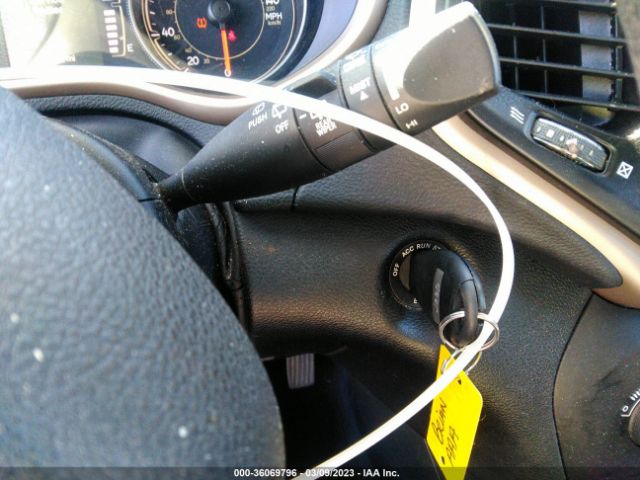 1C4PJLCB7JD511595 Jeep Cherokee Latitude