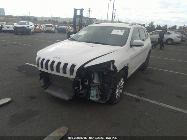 1C4PJLCB7JD511595 Jeep Cherokee Latitude