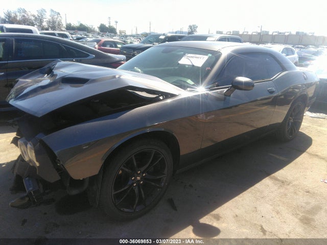 Dodge Challenger Sxt 2017 2C3CDZAG3HH600010 Image 2