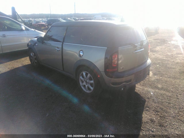2009 MINI COOPER CLUBMAN S VIN: WMWMM33569TP93649