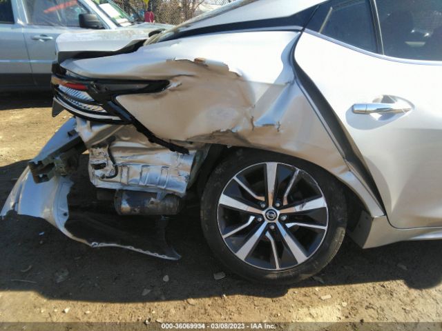 1N4AA6AV4KC366131 Nissan MAXIMA SV