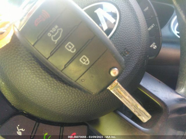 KNDJP3A54F7136546 KIA SOUL +