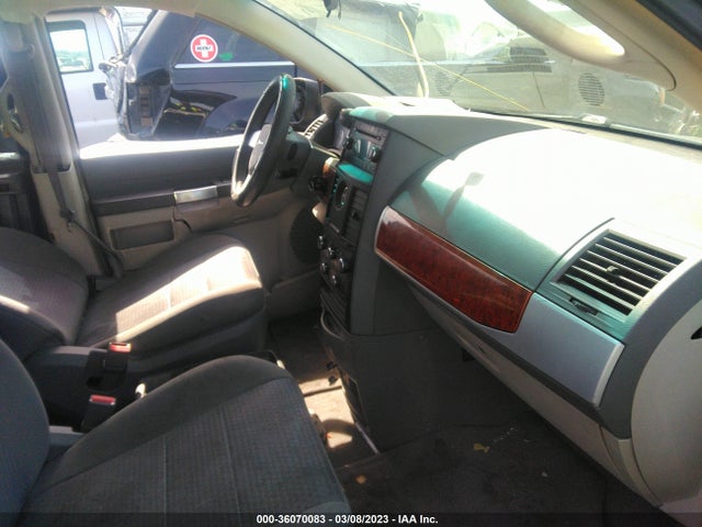 2008 CHRYSLER TOWN & COUNTRY TOURING VIN: 2A8HR54P98R797193