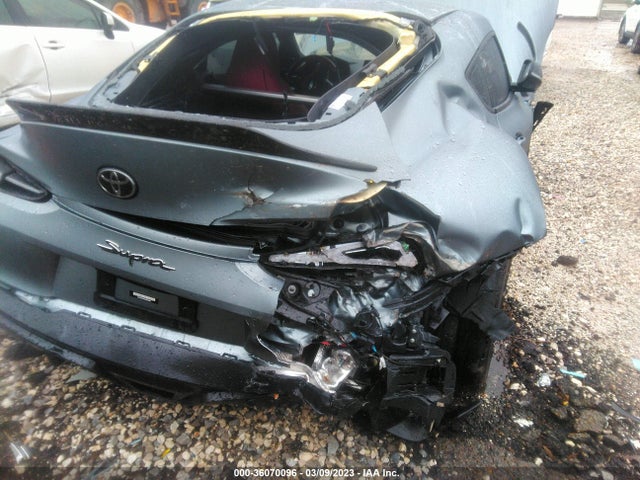 2022 Toyota Supra, VIN: WZ1DB0C00NW048983