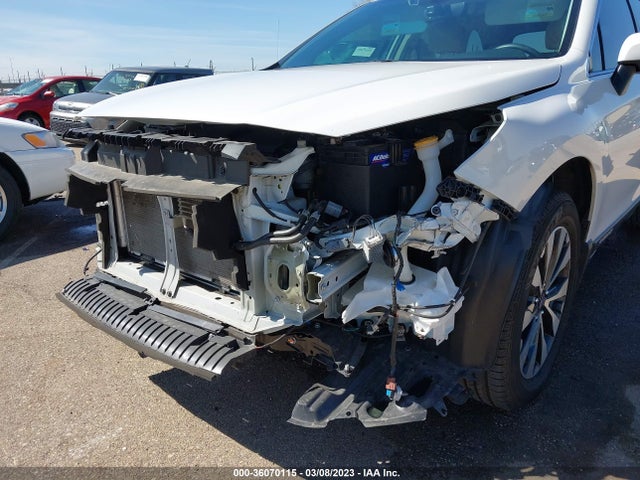 Subaru Outback Limited 2017 4S4BSANCXH3383088 Image 8