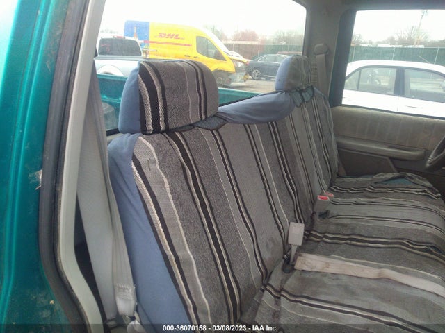 1993 CHEVROLET GMT-400 K1500 VIN: 1GCEK14Z0PZ219948