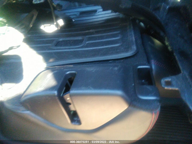 2022 Toyota RAV4, VIN: JTMFB3FV5ND077049