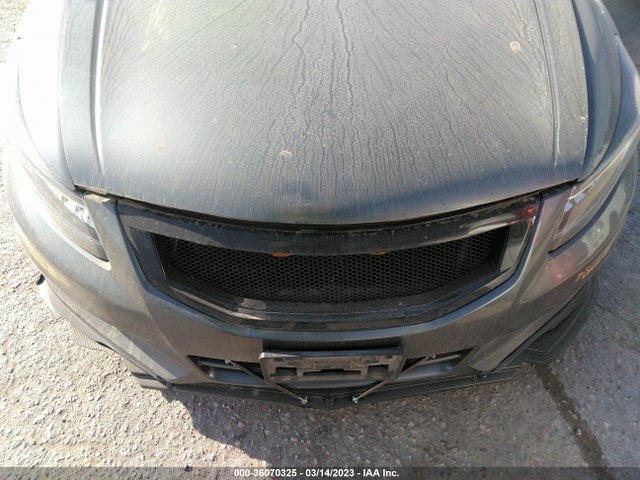 2011 HONDA ACCORD SDN EX-L VIN: 1HGCP2F80BA049117