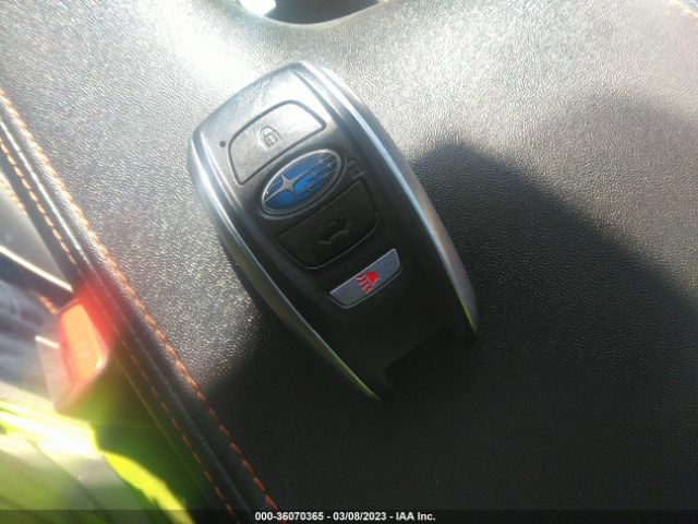 JF2GTAMC6JH268300 Subaru Crosstrek Limited