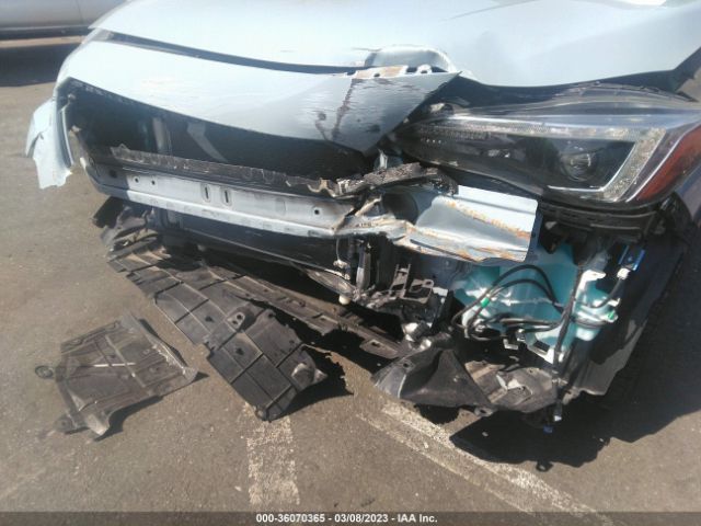 JF2GTAMC6JH268300 Subaru Crosstrek Limited