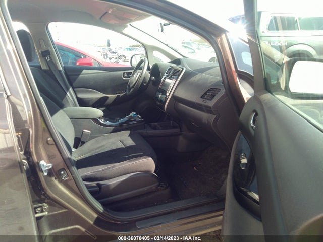 2017 Nissan Leaf, VIN: 1N4BZ0CP1HC301741