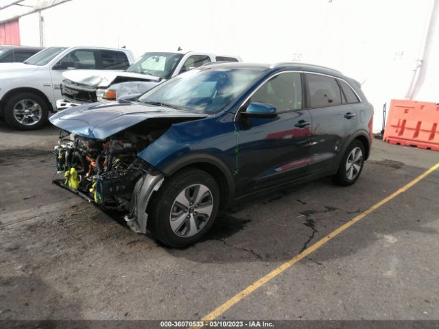KNDCB3LC2J5164790 KIA NIRO LX