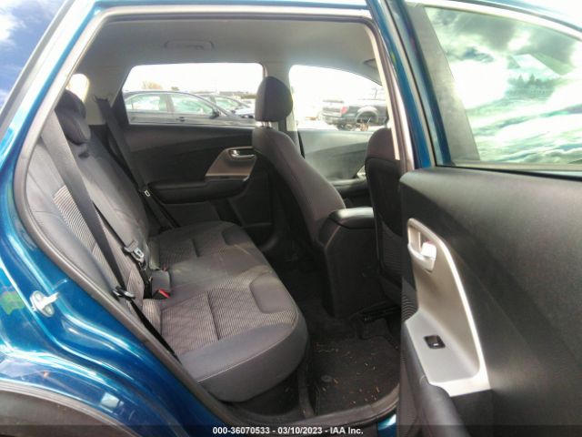 KNDCB3LC2J5164790 KIA NIRO LX