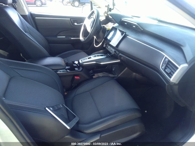 2018 Honda Clarity, VIN: JHMZC5F16JC014009