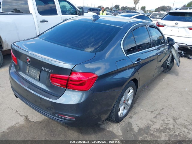 BMW 3 Series 330i 2017 WBA8B9G52HNU50666 Image 4