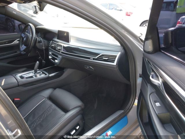 WBA7T2C00NCJ53851 BMW 7 Series 740i